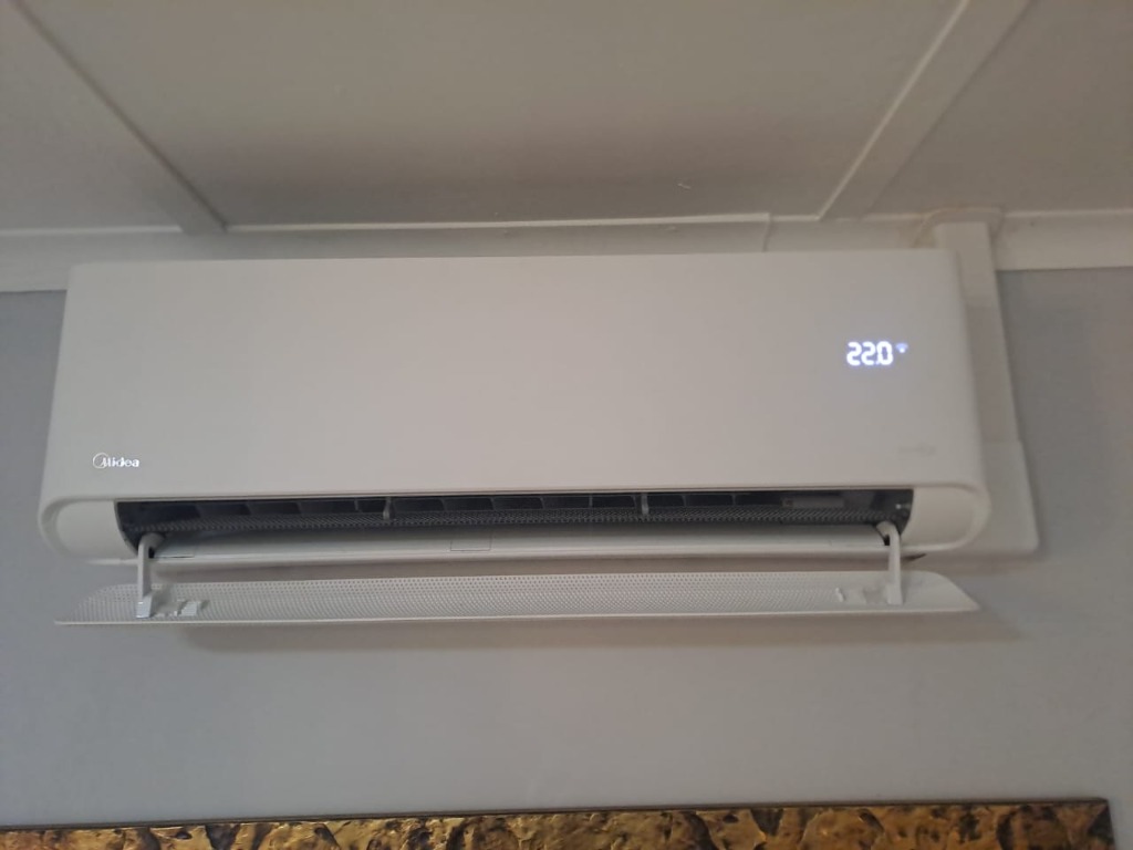 Midea Inverter Wall Unit